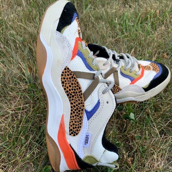 vans tiny cheetah varix wc
